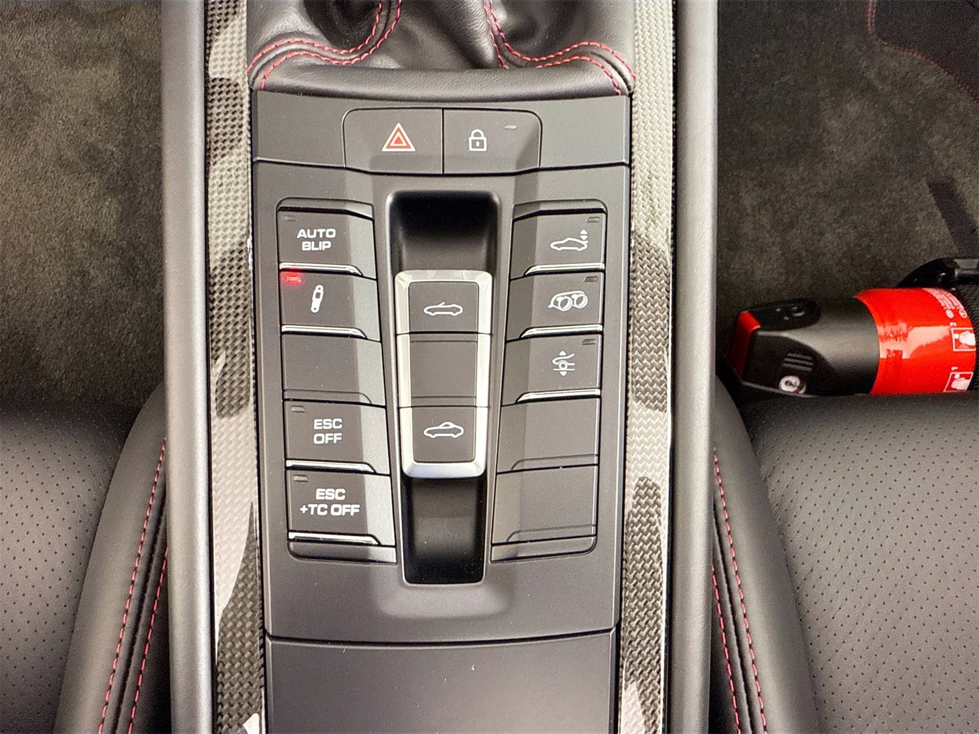 Used 2019 Porsche 911 Speedster image 17