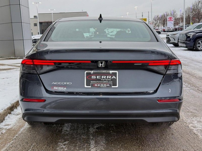 Used 2024 Honda Accord EX image 4