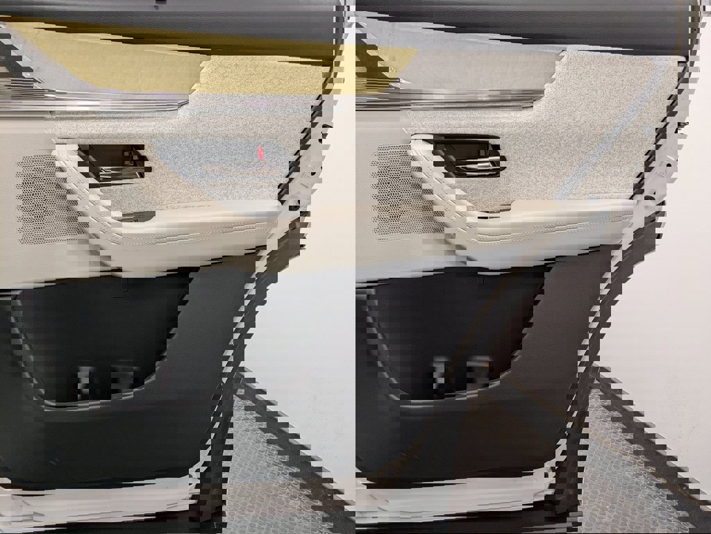 Certified 2024 MAZDA CX-90 3.3 Turbo S w/ Premium Plus image 24