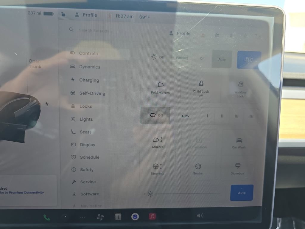 Used 2018 Tesla Model 3 Long Range RWD image 23
