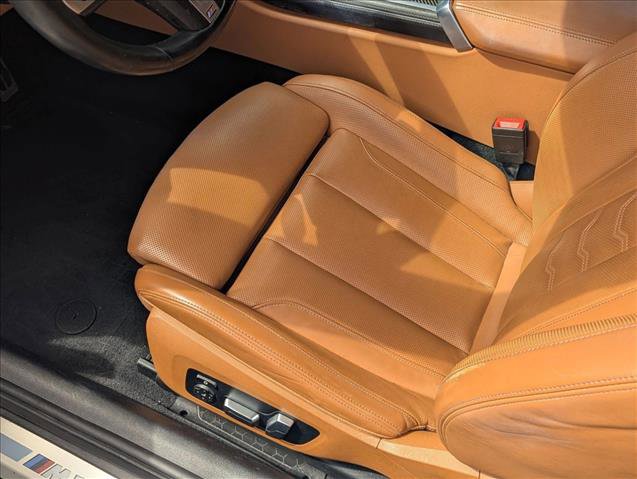 Used 2022 BMW M850i xDrive Convertible AWD/4WD image 15