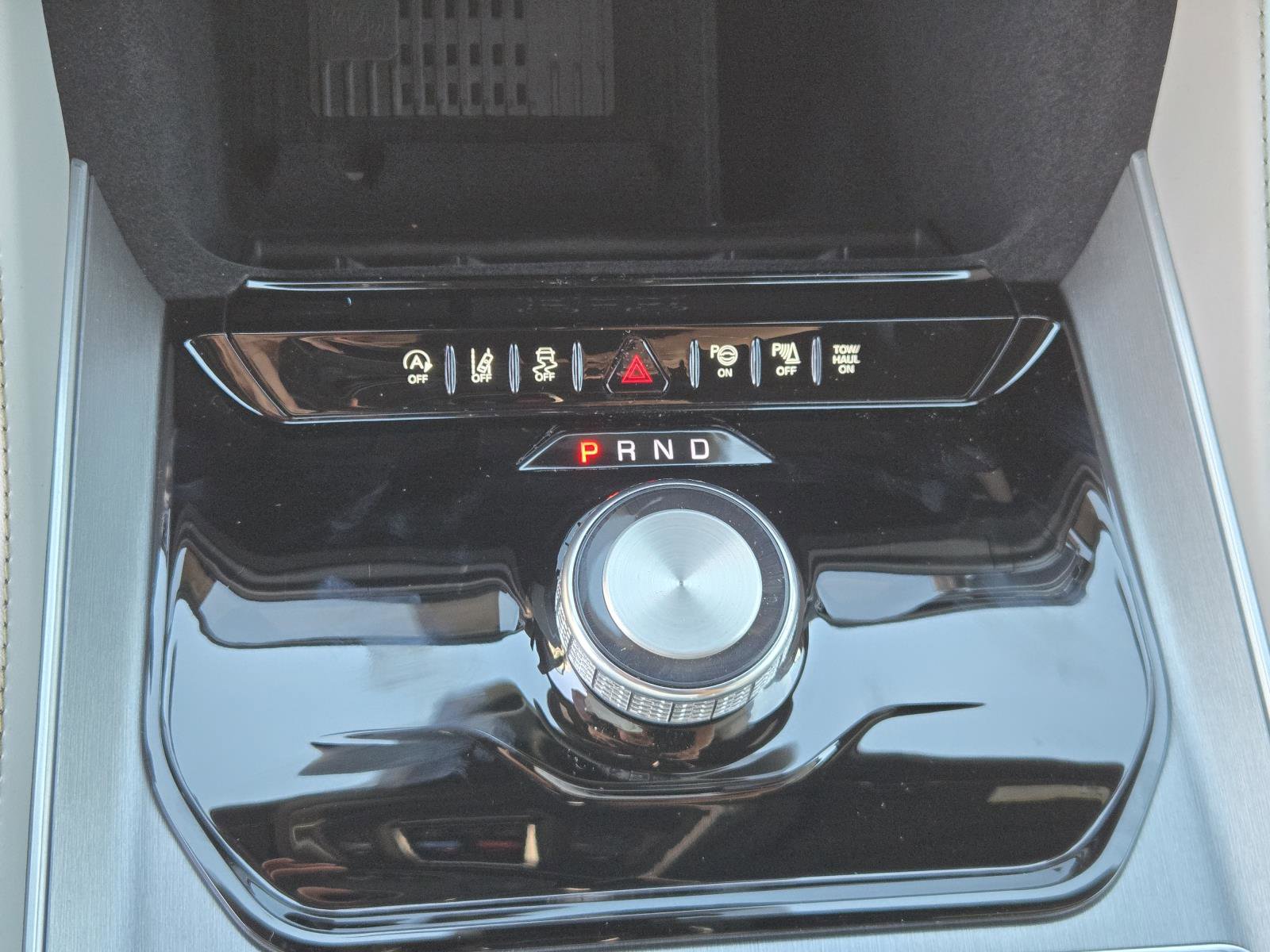 New 2026 Jeep Grand Wagoneer 2WD w/ Premium Group I image 13