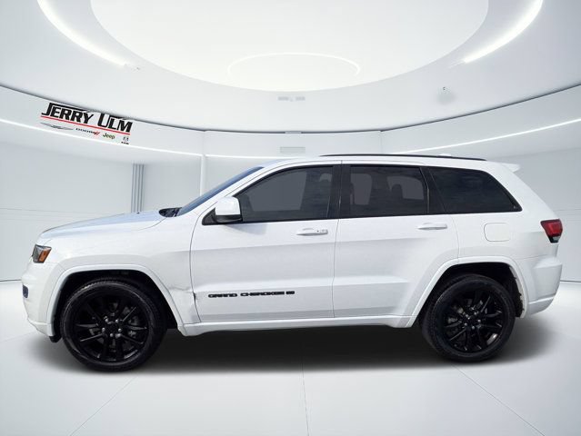 Used 2022 Jeep Grand Cherokee Laredo X RWD image 6