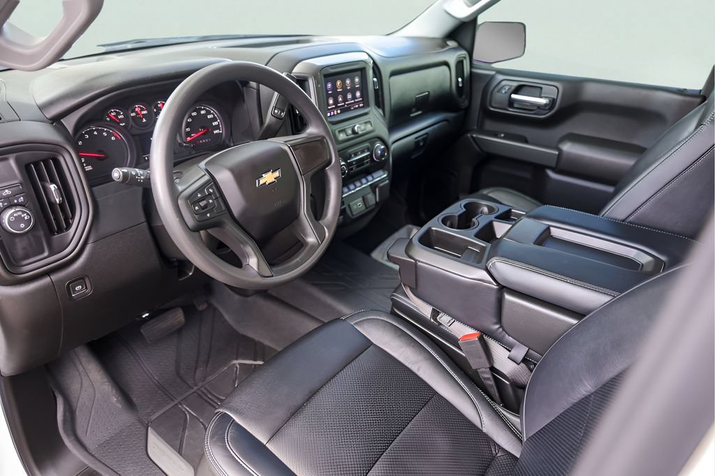 Used 2024 Chevrolet Silverado 1500 Custom RWD image 13