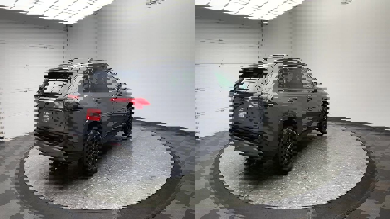 Used 2024 Toyota RAV4 XSE w/ Advanced Technology Package image 39