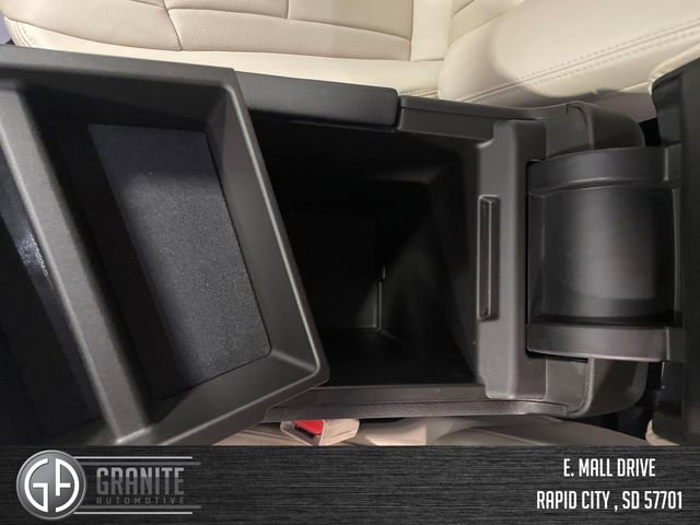 Used 2023 Buick Enclave Premium AWD/4WD image 24