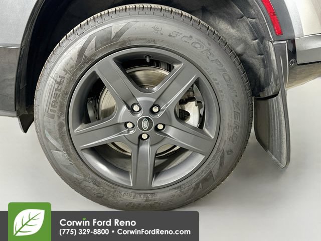 Used 2023 Land Rover Defender 110 X-Dynamic SE AWD/4WD image 35