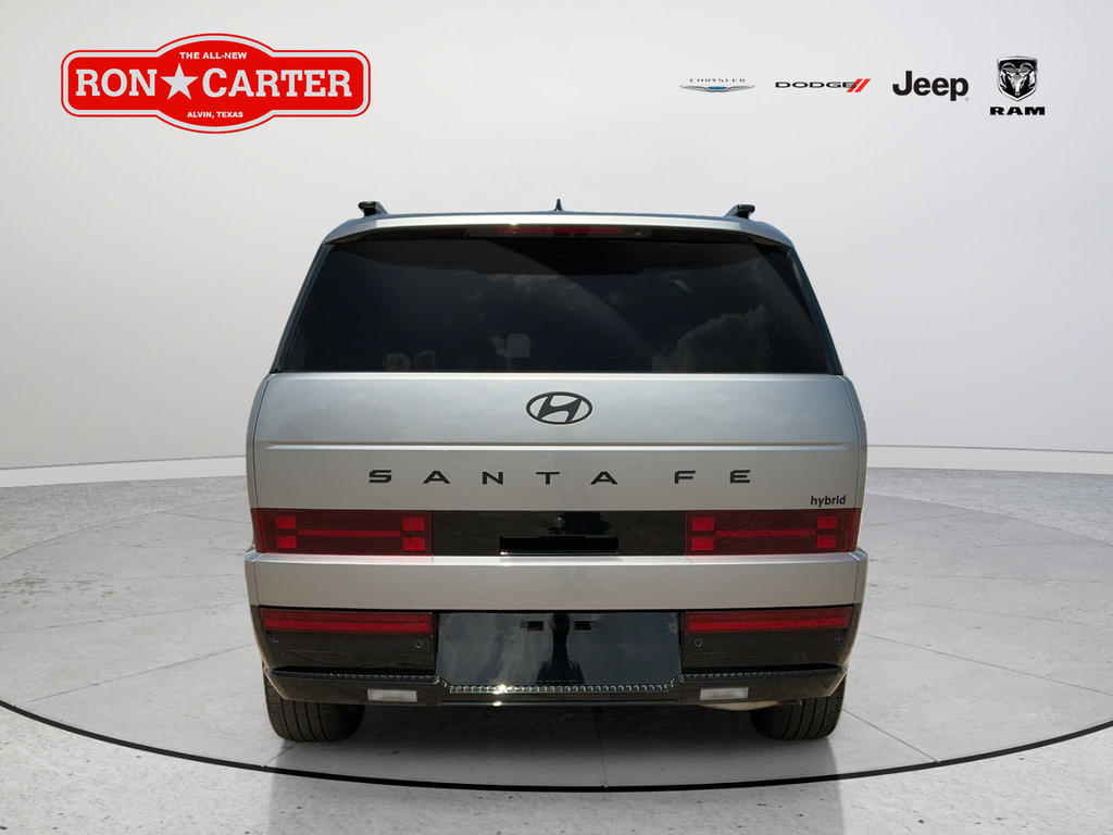Used 2024 Hyundai Santa Fe Calligraphy FWD image 5