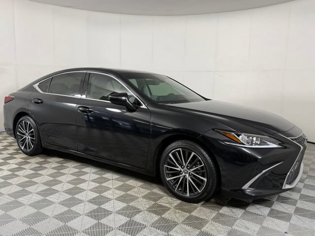 Used 2025 Lexus ES 350 w/ Premium Package FWD image 12