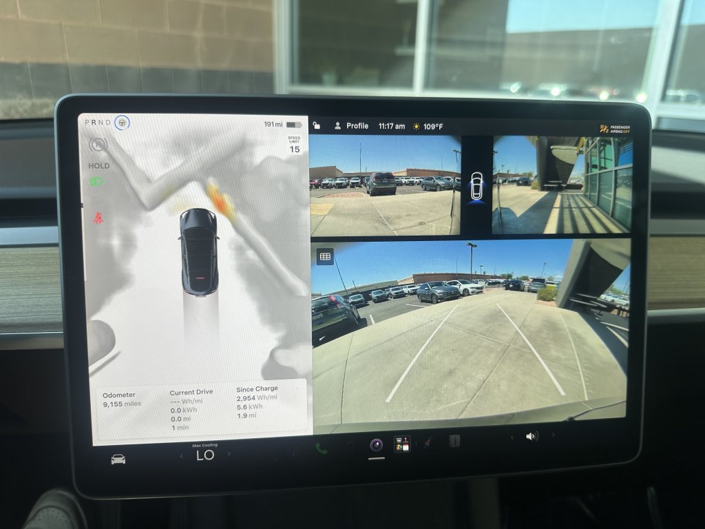 Used 2025 Tesla Model Y Long Range RWD image 24