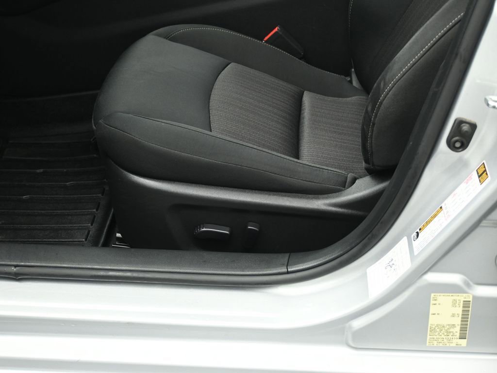 Used 2023 Nissan Altima 2.5 SV image 11