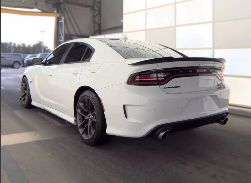 Used 2020 Dodge Charger Scat Pack RWD image 6