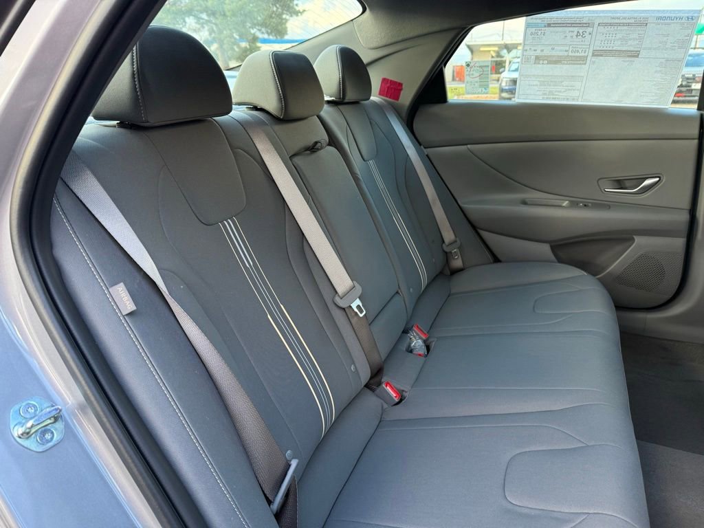 New 2026 Hyundai Elantra SEL Sport image 19