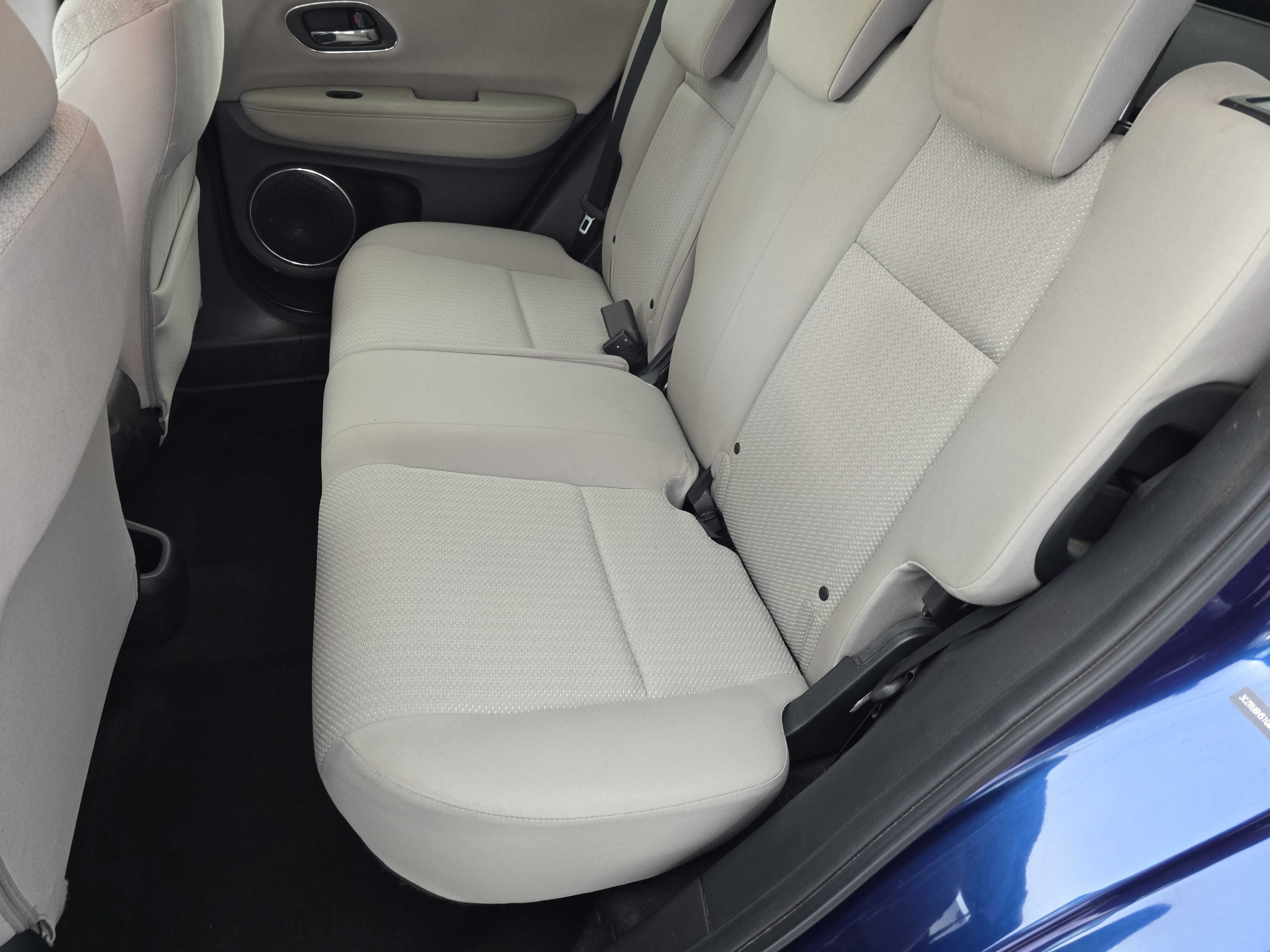 Used 2016 Honda HR-V EX image 13