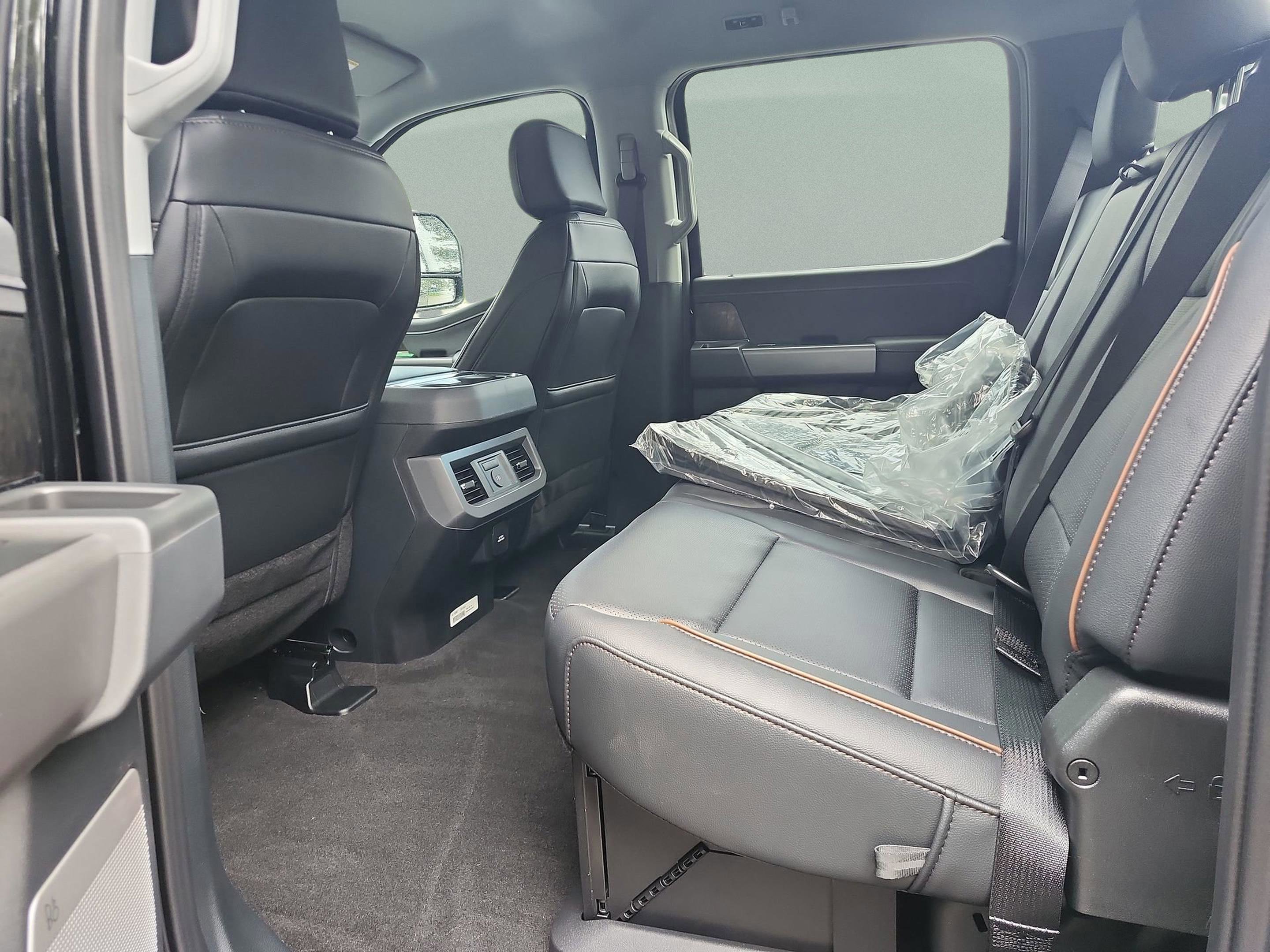 New 2026 Ford F250 Lariat image 21