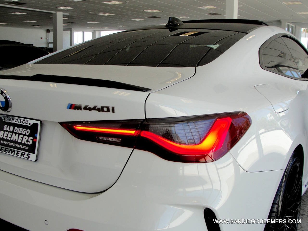 Used 2022 BMW M440i Coupe RWD image 14