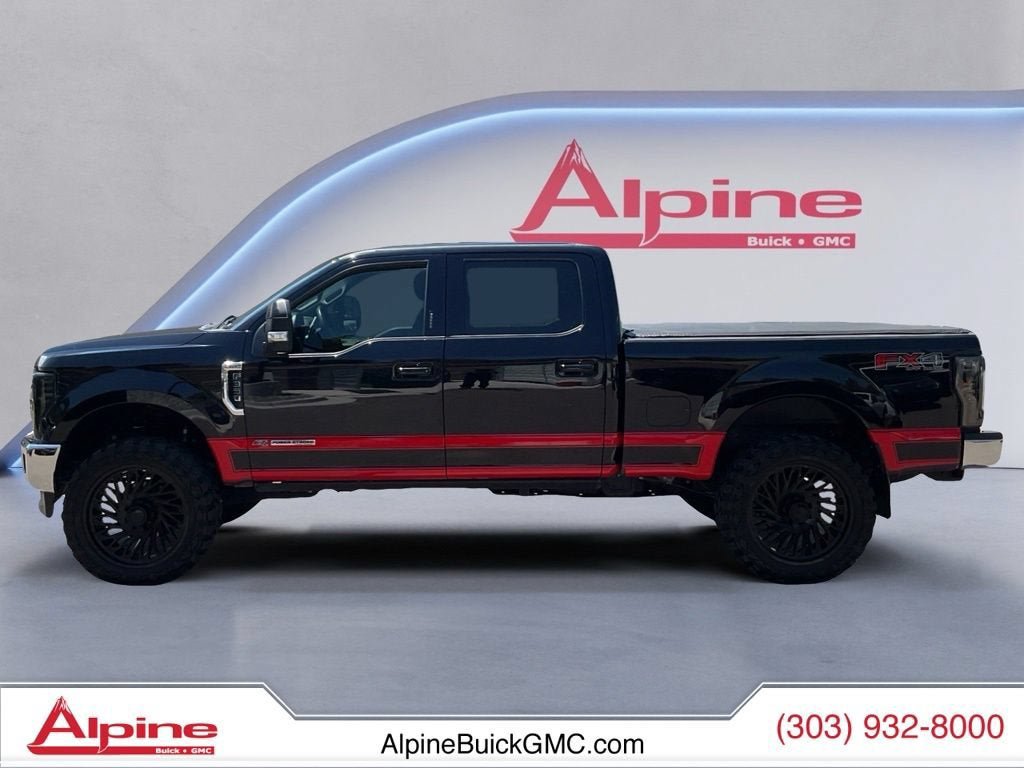 Used 2017 Ford F350 XLT w/ XLT Premium Package AWD/4WD image 2