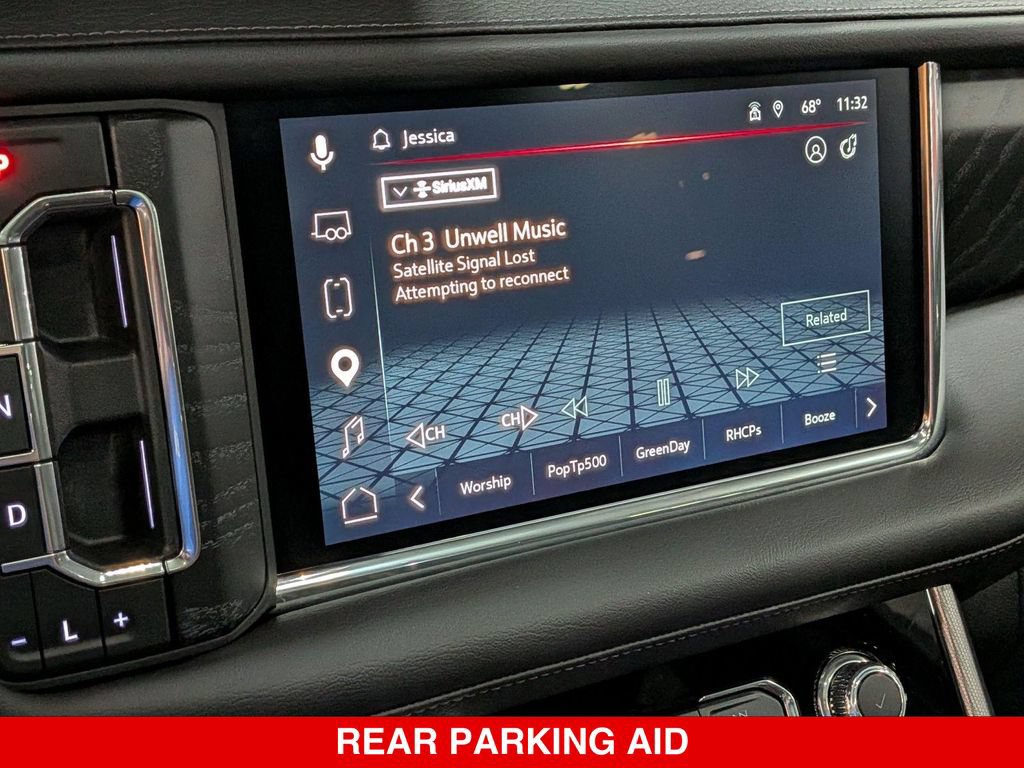 Used 2023 GMC Yukon Denali w/ Advanced Technology Package AWD/4WD image 23