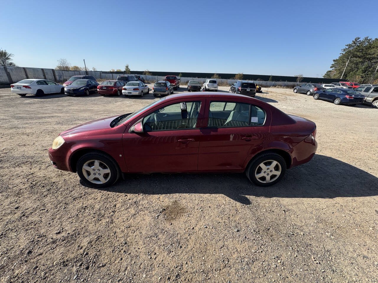 Used 2007 Chevrolet Cobalt LT FWD image 2