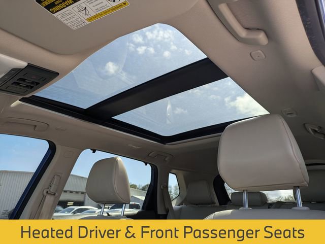 Used 2022 Nissan Rogue SV w/ SV Premium Package image 18