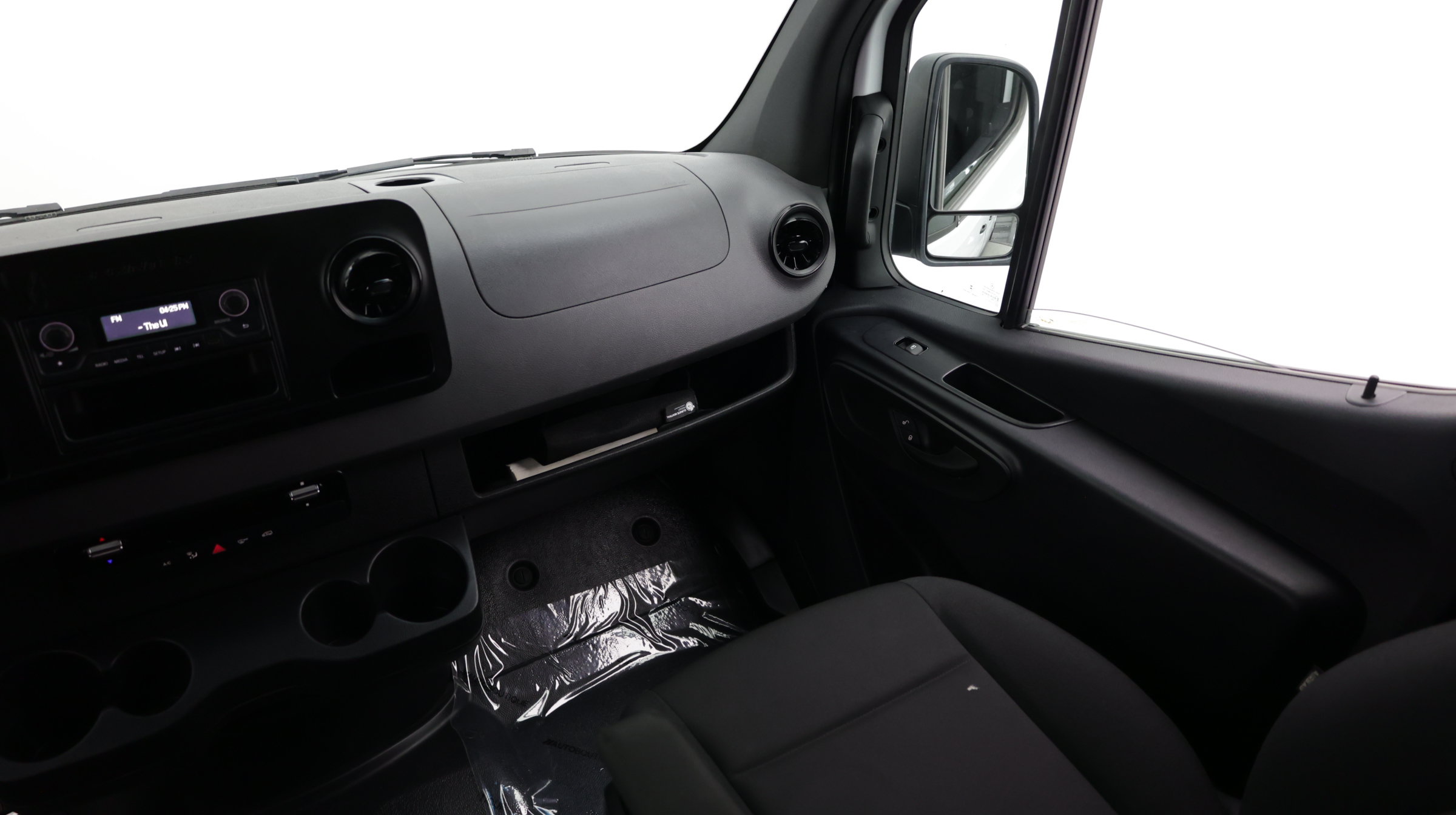 Used 2023 Mercedes-Benz Sprinter 2500 image 25