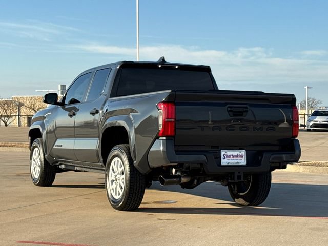 Used 2025 Toyota Tacoma SR5 image 7