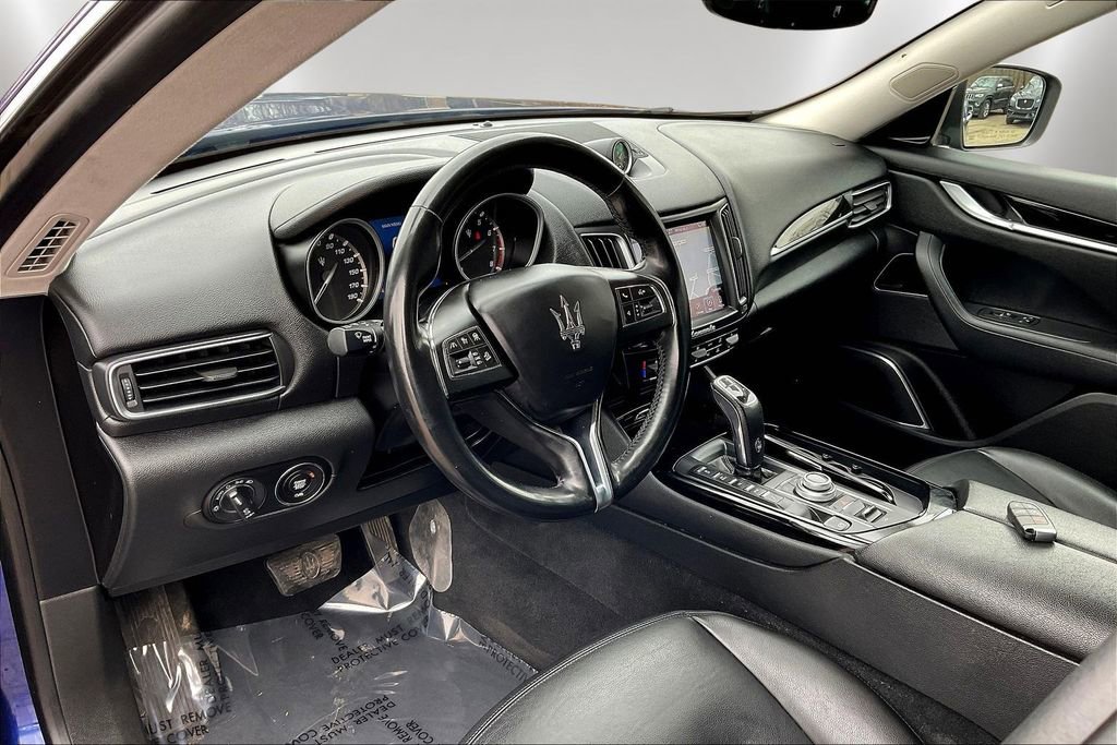 Used 2019 Maserati Levante image 17