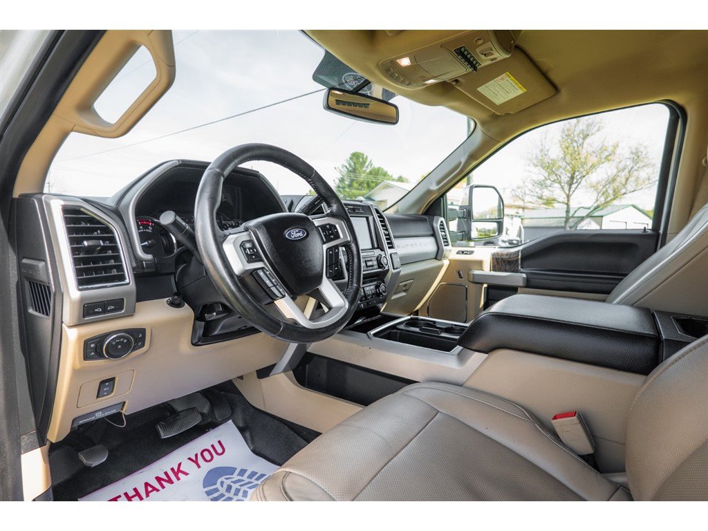 Used 2018 Ford F250 Lariat w/ Lariat Value Package AWD/4WD image 12