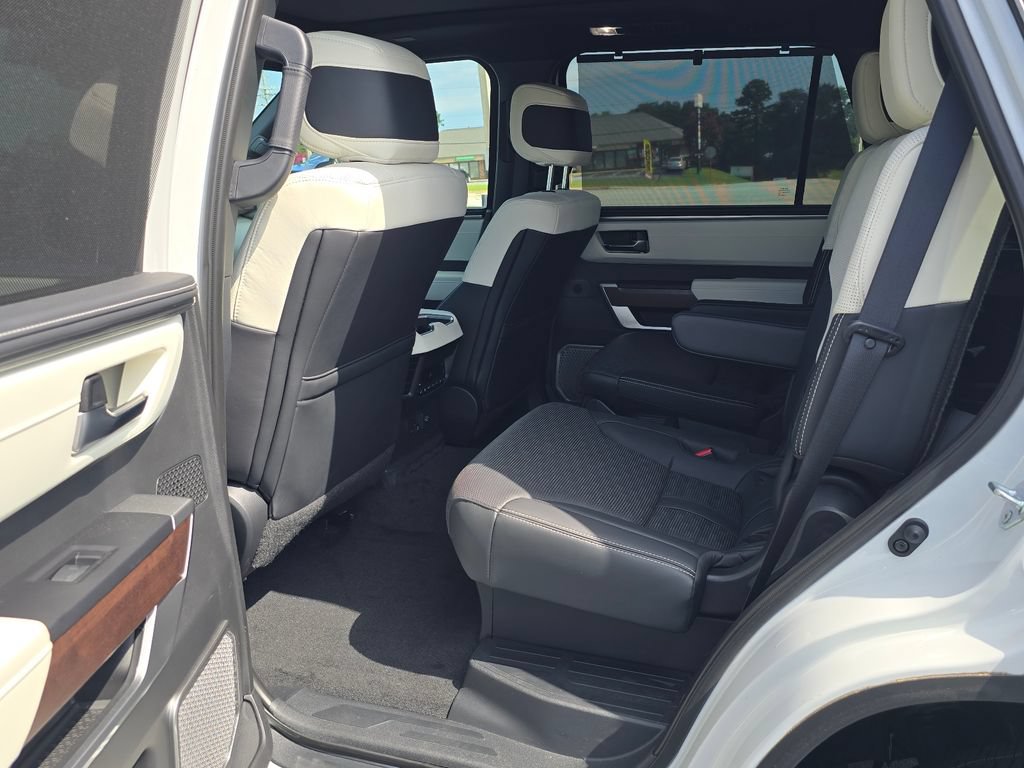 Used 2024 Toyota Sequoia Capstone AWD/4WD image 10
