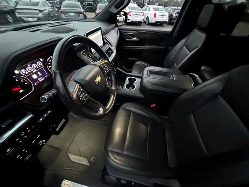 Used 2021 Chevrolet Suburban High Country w/ Premium Package image 26