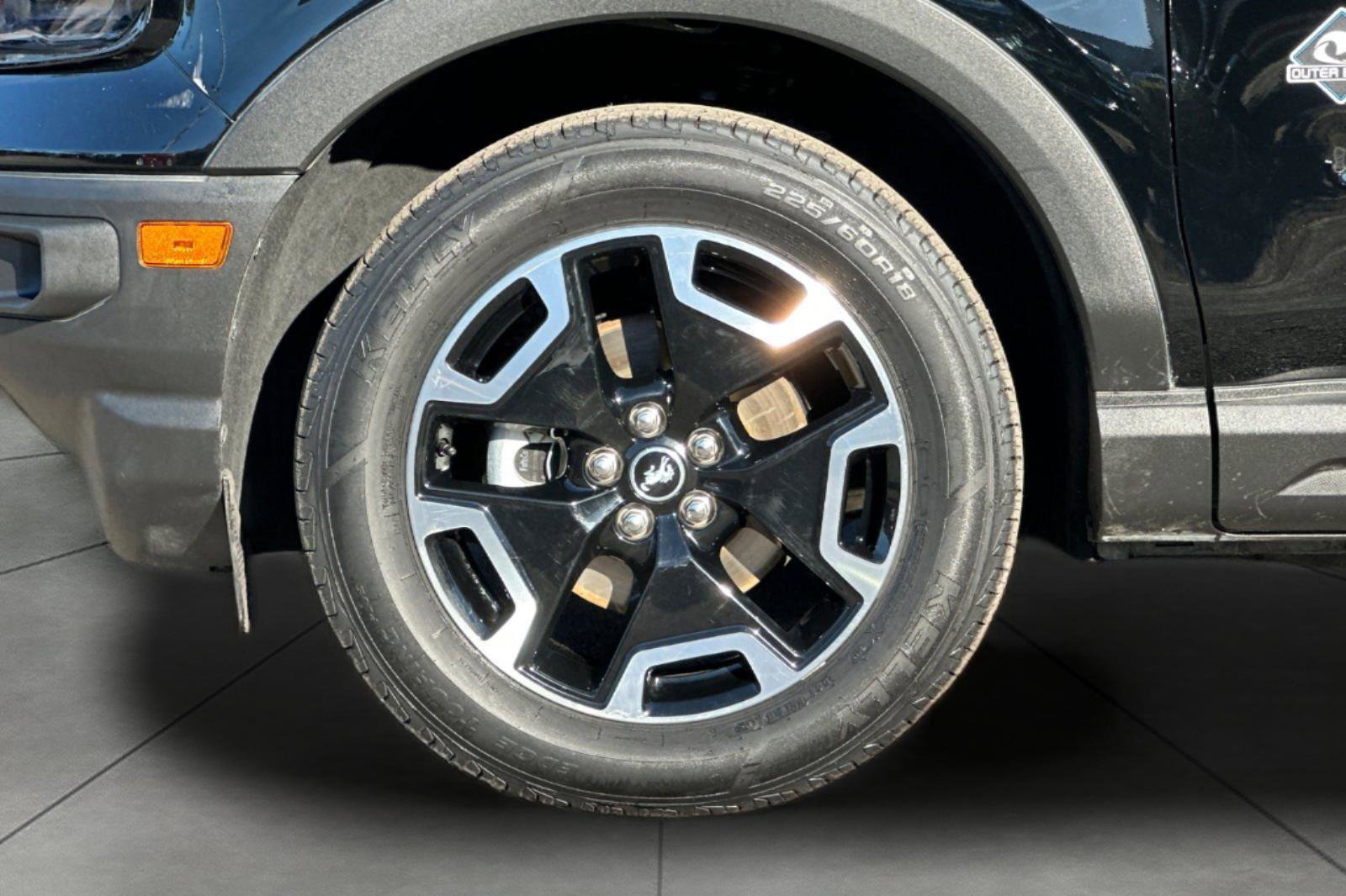 Used 2023 Ford Bronco Sport Outer Banks w/ Tech Package image 33