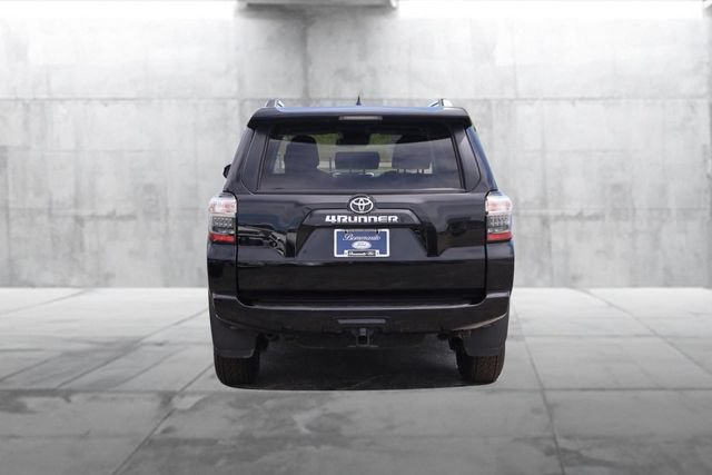 Used 2023 Toyota 4Runner SR5 AWD/4WD image 6