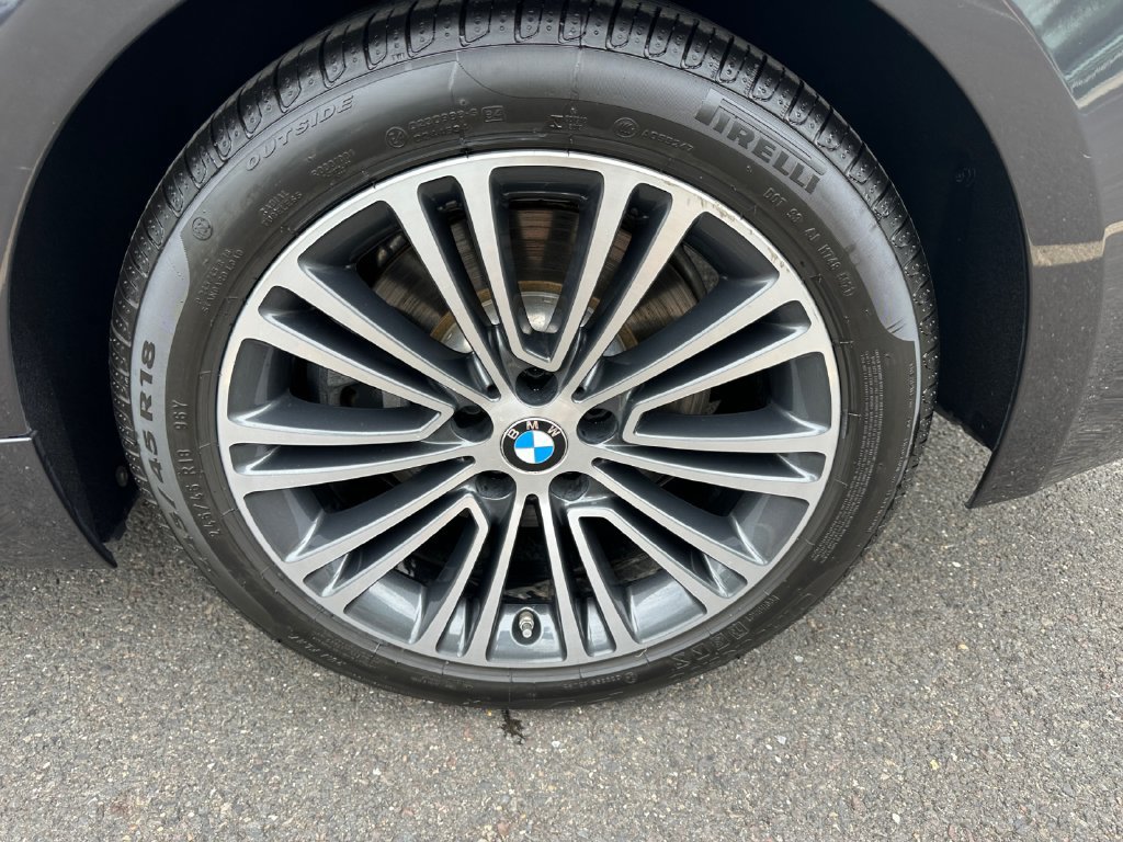 Used 2019 BMW 540i xDrive w/ Convenience Package AWD/4WD image 22