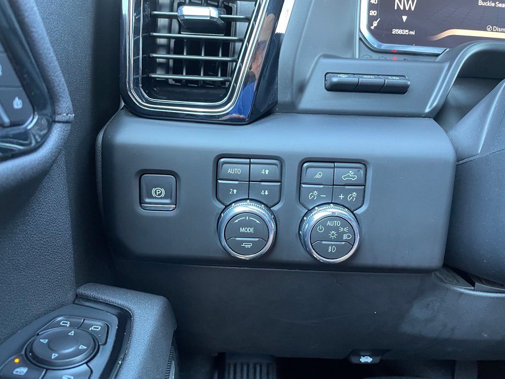 Used 2026 GMC Sierra 1500 AT4 w/ AT4 Premium Package AWD/4WD image 13
