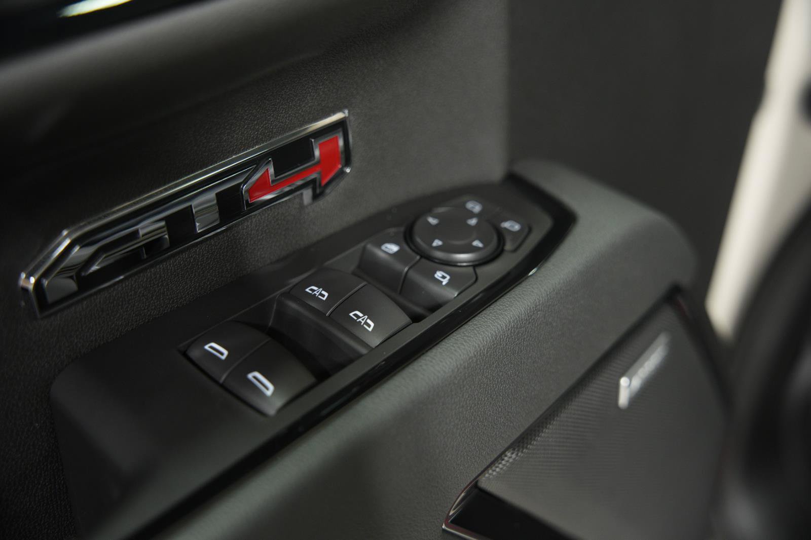 New 2026 GMC Sierra 1500 AT4 w/ AT4 Premium Package AWD/4WD image 28