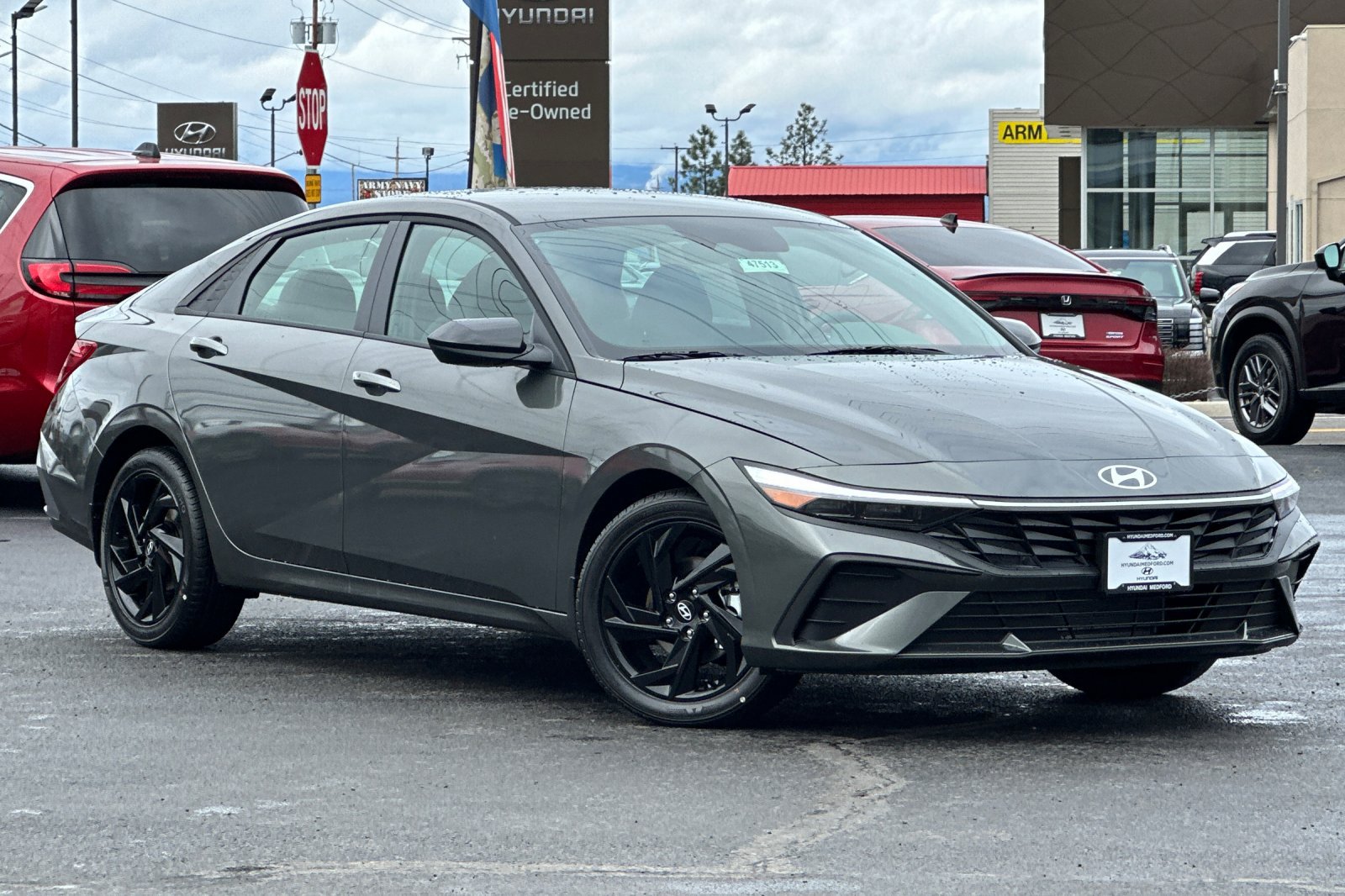 New 2026 Hyundai Elantra Sport FWD image 2