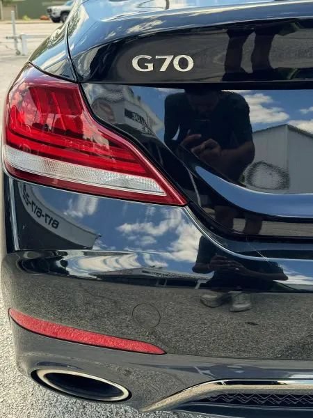 Used 2021 Genesis G70 3.3T w/ Sport Package RWD image 13