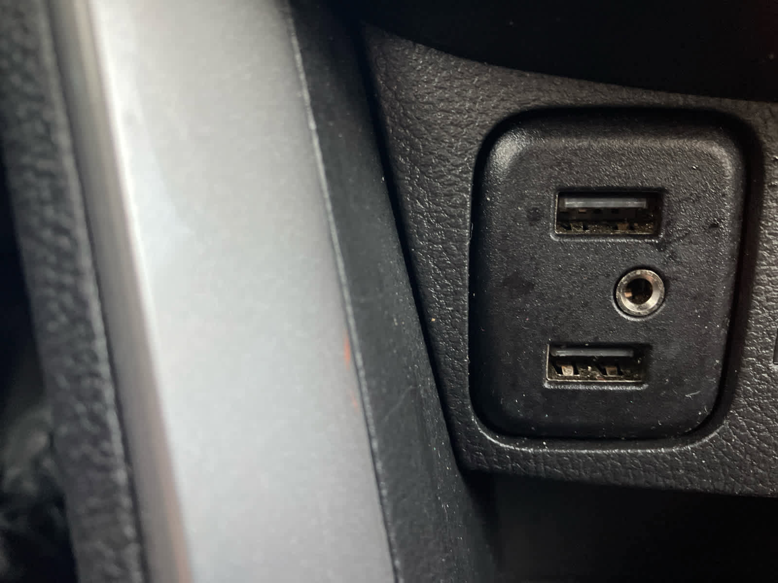 Used 2022 Chevrolet Trax LT w/ Driver Confidence Package image 22