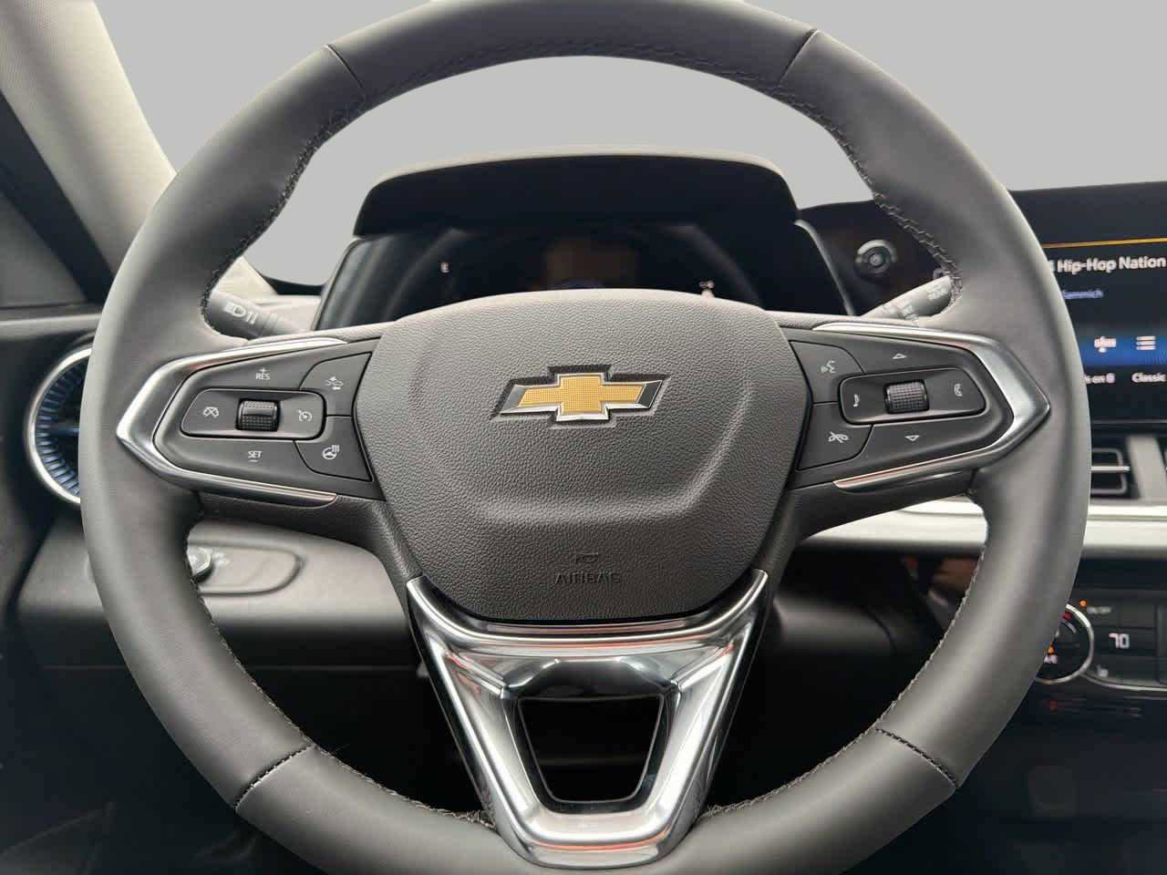 New 2026 Chevrolet Trax LT w/ Driver Confidence Package FWD image 27