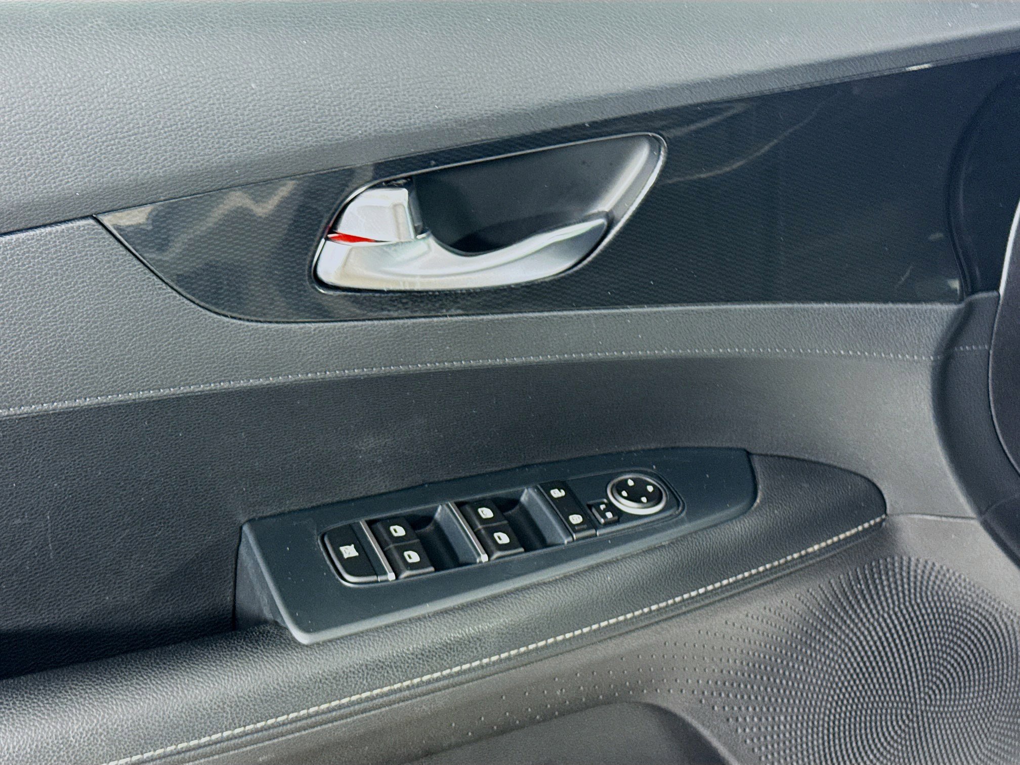 Used 2021 Kia Forte GT-Line image 24