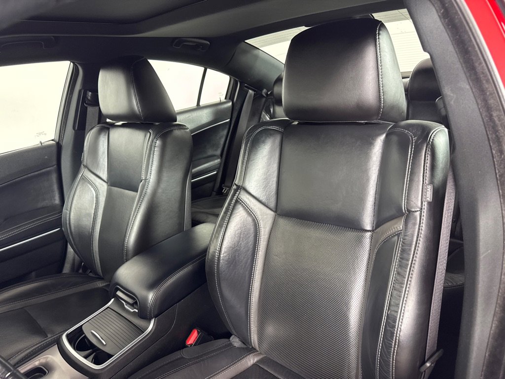 Used 2022 Dodge Charger SXT w/ Leather Interior Group image 15