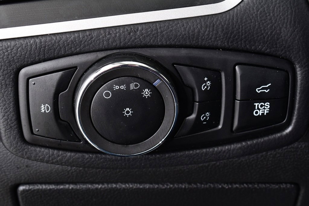 Used 2024 Ford Edge SEL w/ Convenience Package image 32