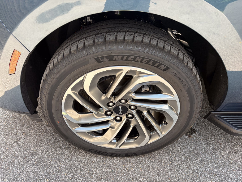 New 2027 Lincoln Navigator Premiere AWD/4WD image 59