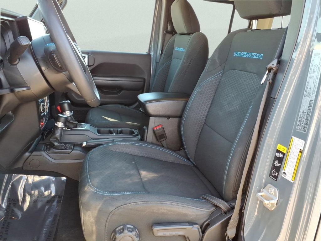 Used 2024 Jeep Wrangler Unlimited Rubicon 4xe AWD/4WD image 22