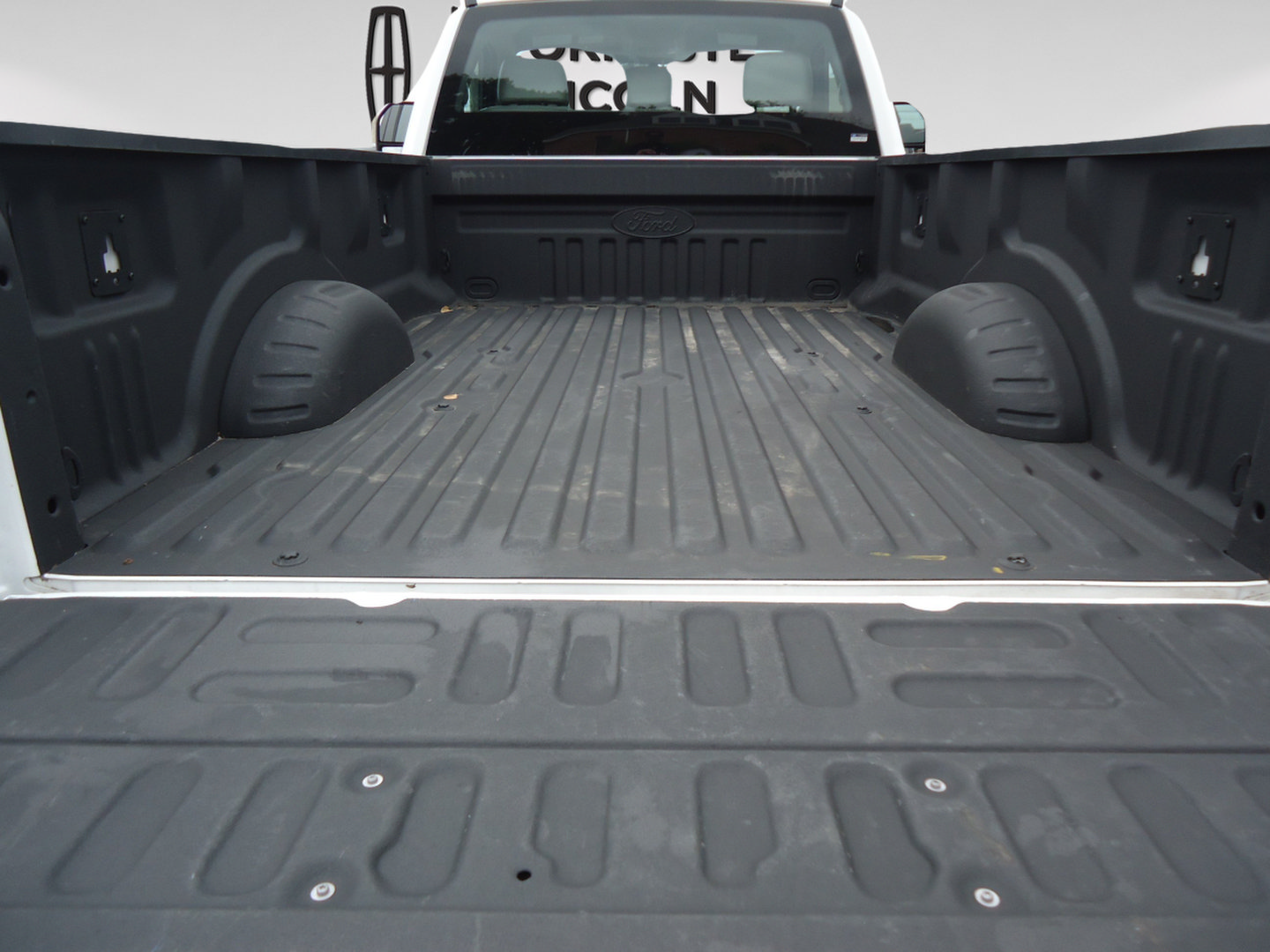 Used 2020 Ford F250 XL w/ Snow Plow Prep Package AWD/4WD image 11
