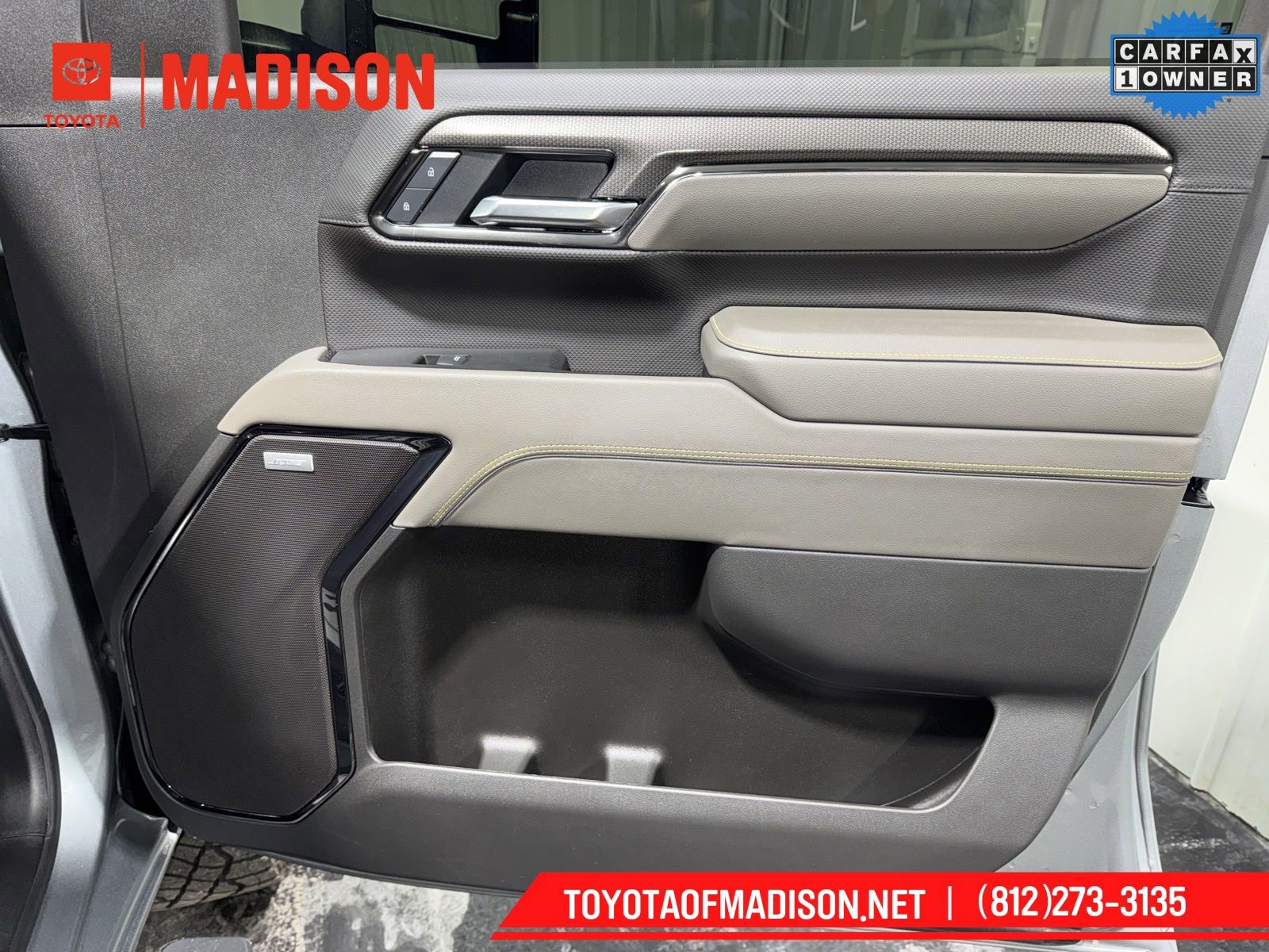 Used 2025 Chevrolet Silverado 2500 ZR2 w/ Technology Package image 11