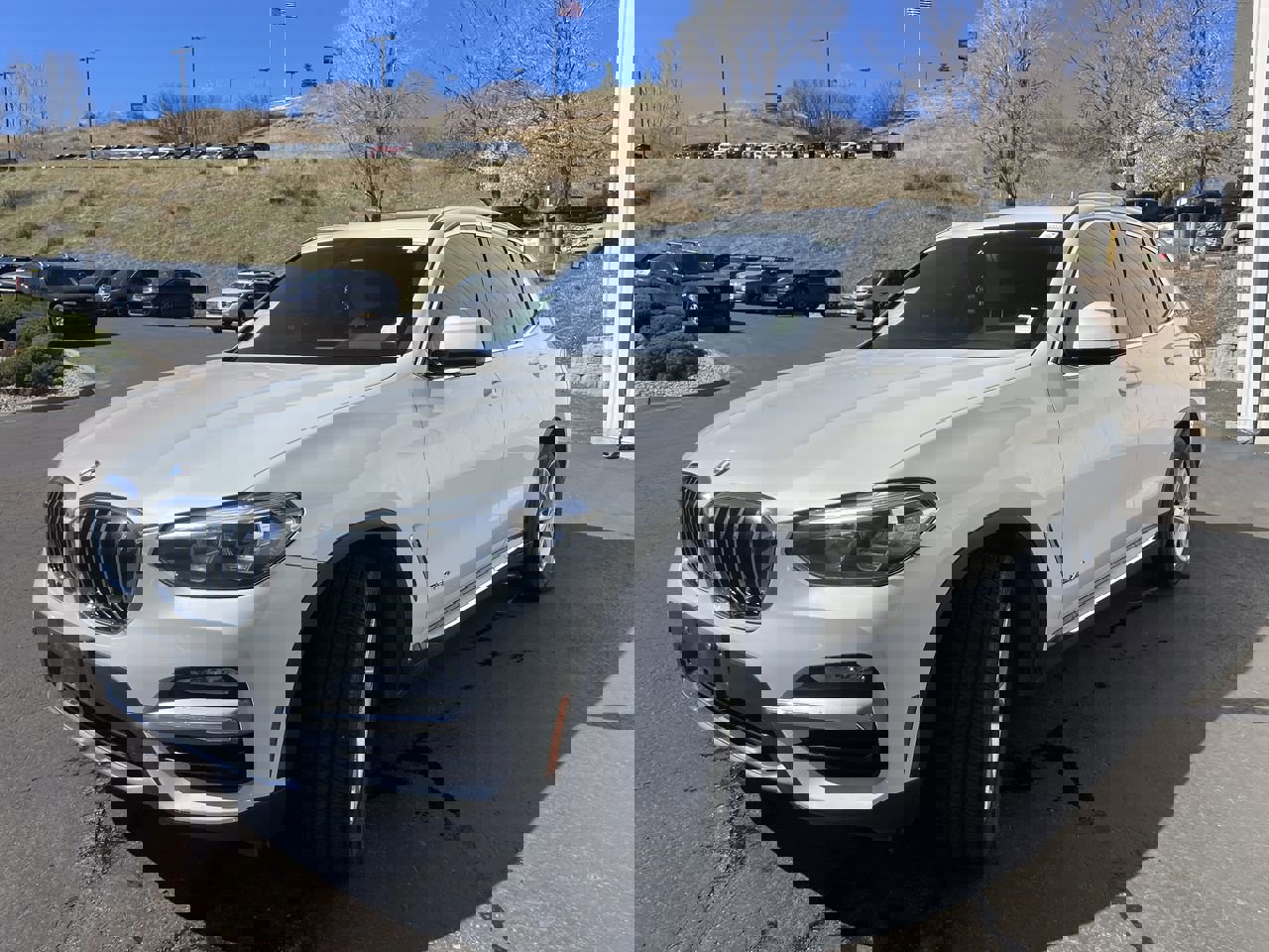 Used 2018 BMW X3 xDrive30i AWD/4WD image 3