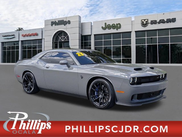 Used 2023 Dodge Challenger SRT Hellcat RWD image 1