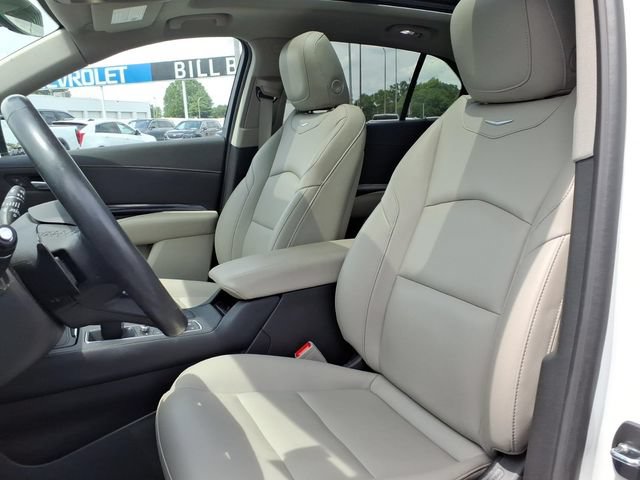 Certified 2023 Cadillac XT4 Luxury w/ Cold Weather Package FWD image 20