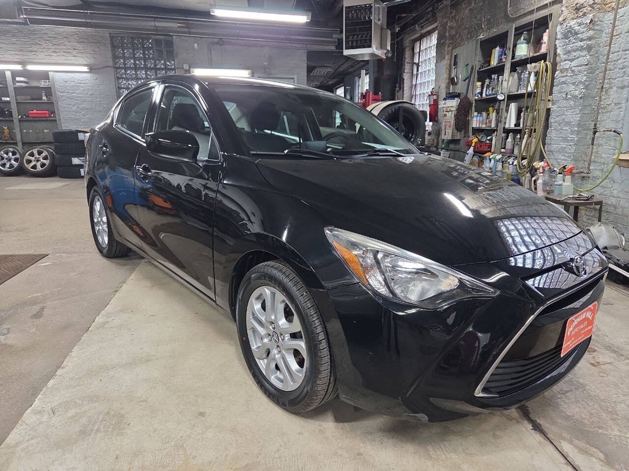 Used 2018 Toyota Yaris iA FWD image 5
